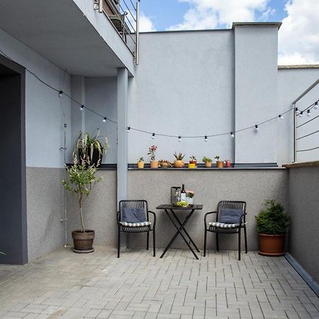 Apartman Yellow Submarine Se Slunnou Terasou Kutná Hora Kültér fotó